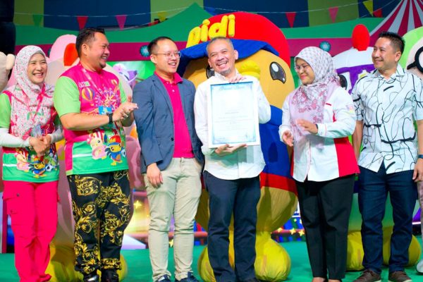 Didi & Friends Pecah Rekod Bersama Si Cilik: Story Time Pupuk Cinta Buku Sejak Usia Muda