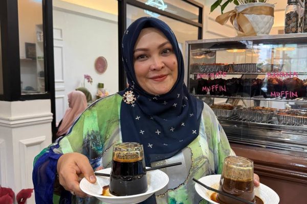 Moka Pot Cafe: Kisah Impian, Tradisi Aceh dan Semangat Usahawan Wanita