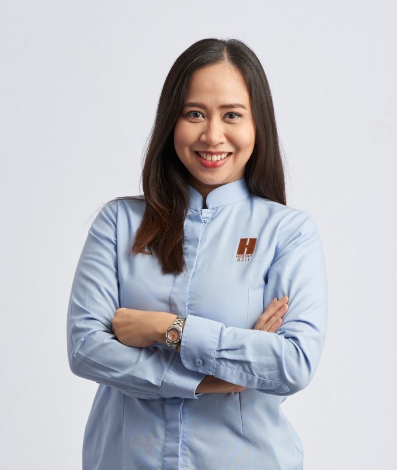 Portrait of Sabrina Halim, Chief Operating Officer of Hektar Asset Management